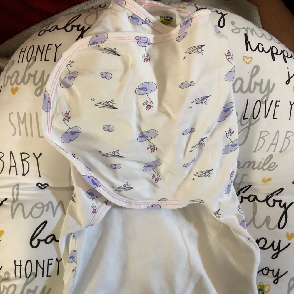 Nested Bean Zen Swaddle size small